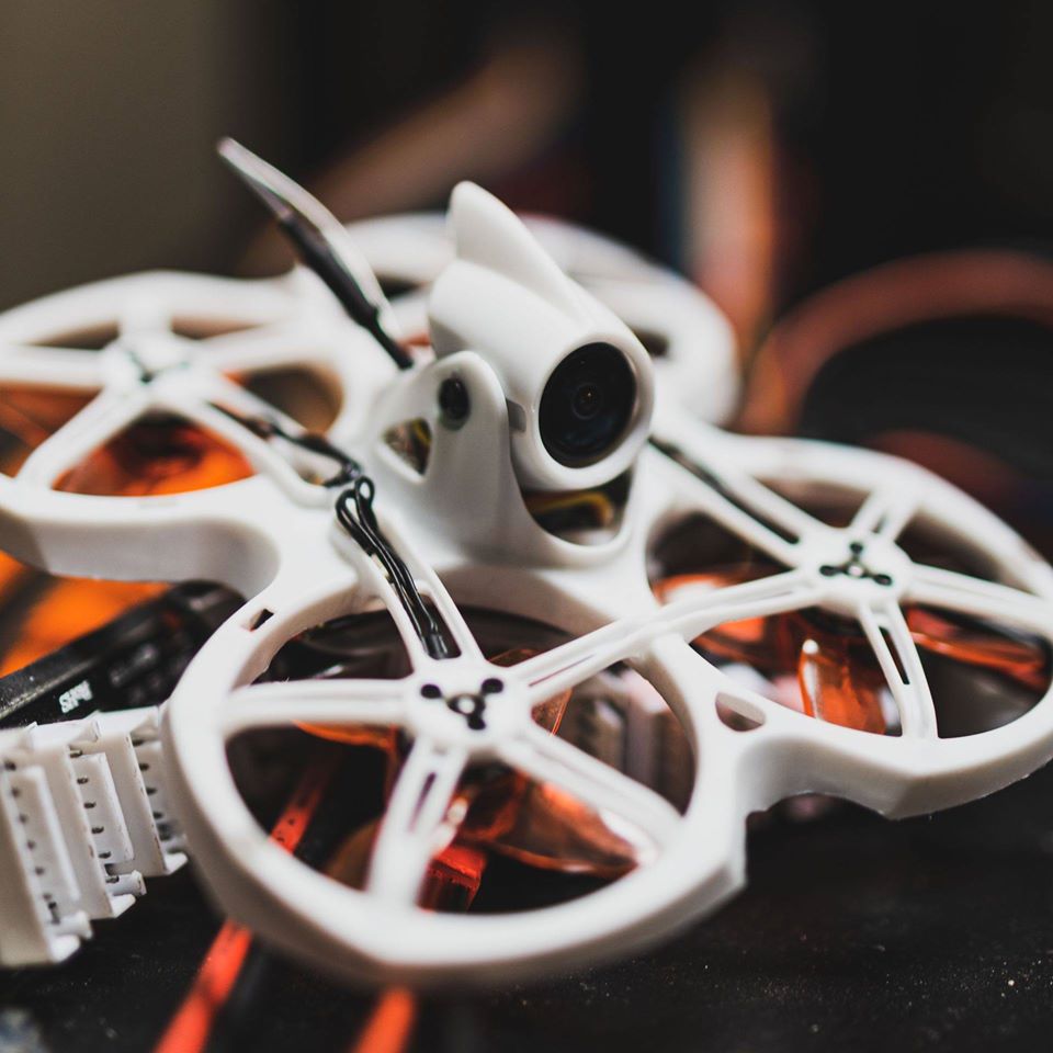 Emax Tinyhawk II 2 RTF FPV Rac - Drone Power Bank recensione e prezzo